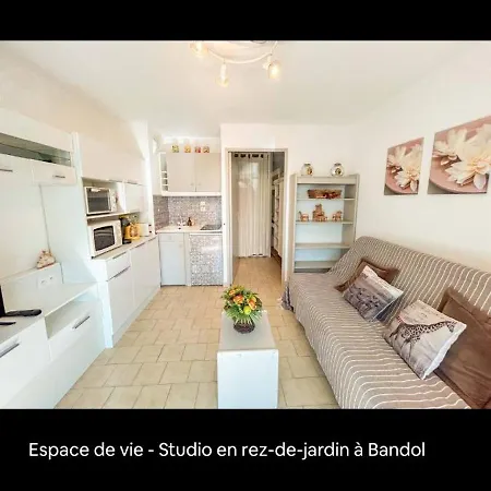 Escapade Bandolaise *